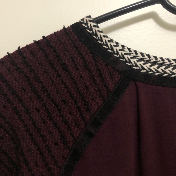 Maurice’s Maroon Sweatshirt Top SM - Picture 3 of 7